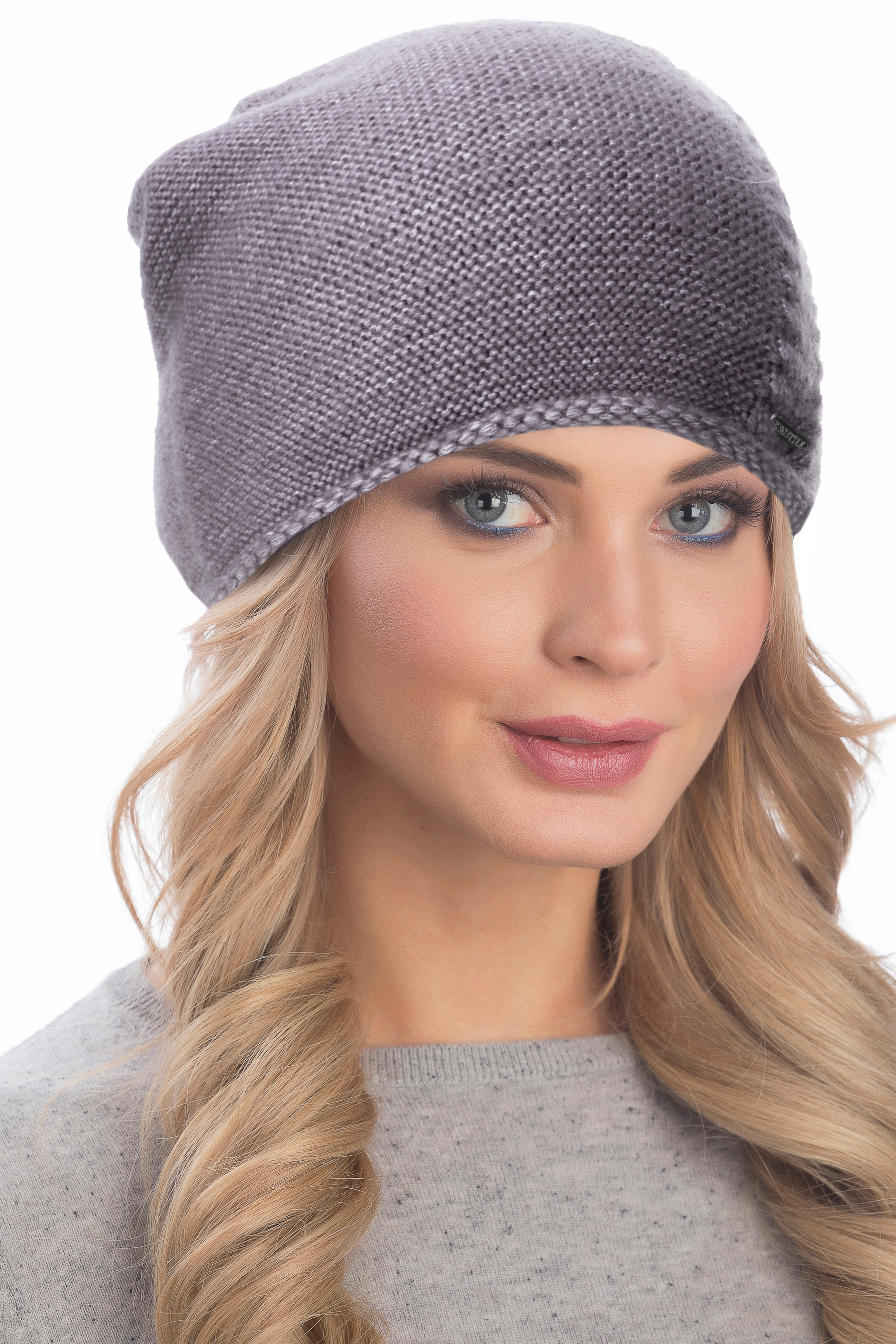 Купить женскую вязаную шапку для зимы с доставкой в интернет-магазине эталон62.рф