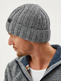 Шапка на флисе с ангорой