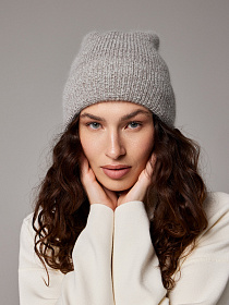 Шапка на велюре 40% ангора