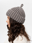 Шапка докерка с отворотом из шерсти мериноса