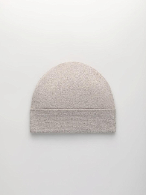 Шапка двойная с пухом енота PR 25007